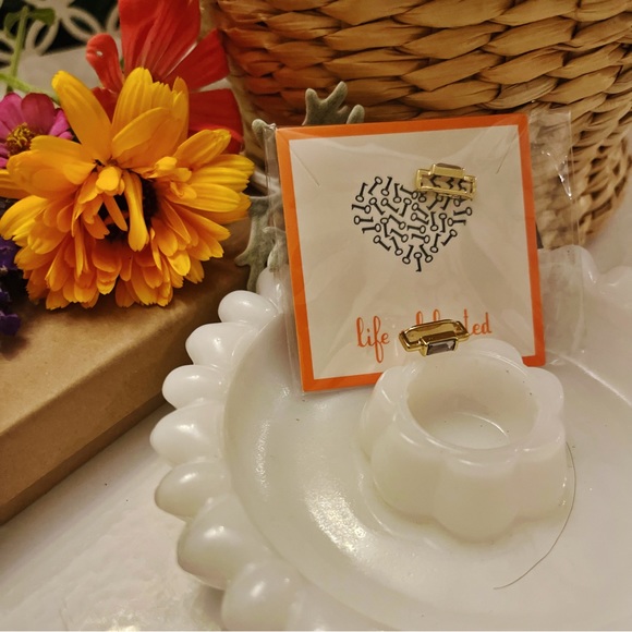 KEEP Collective Amethyst & Gold Slide Charm - Picture 2 of 4